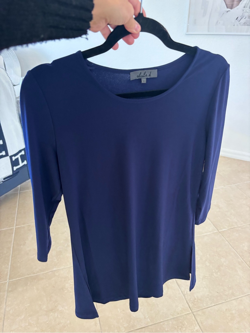 Akris Punto Navy Scoop Neck Stretch Top - Picture 2 of 7